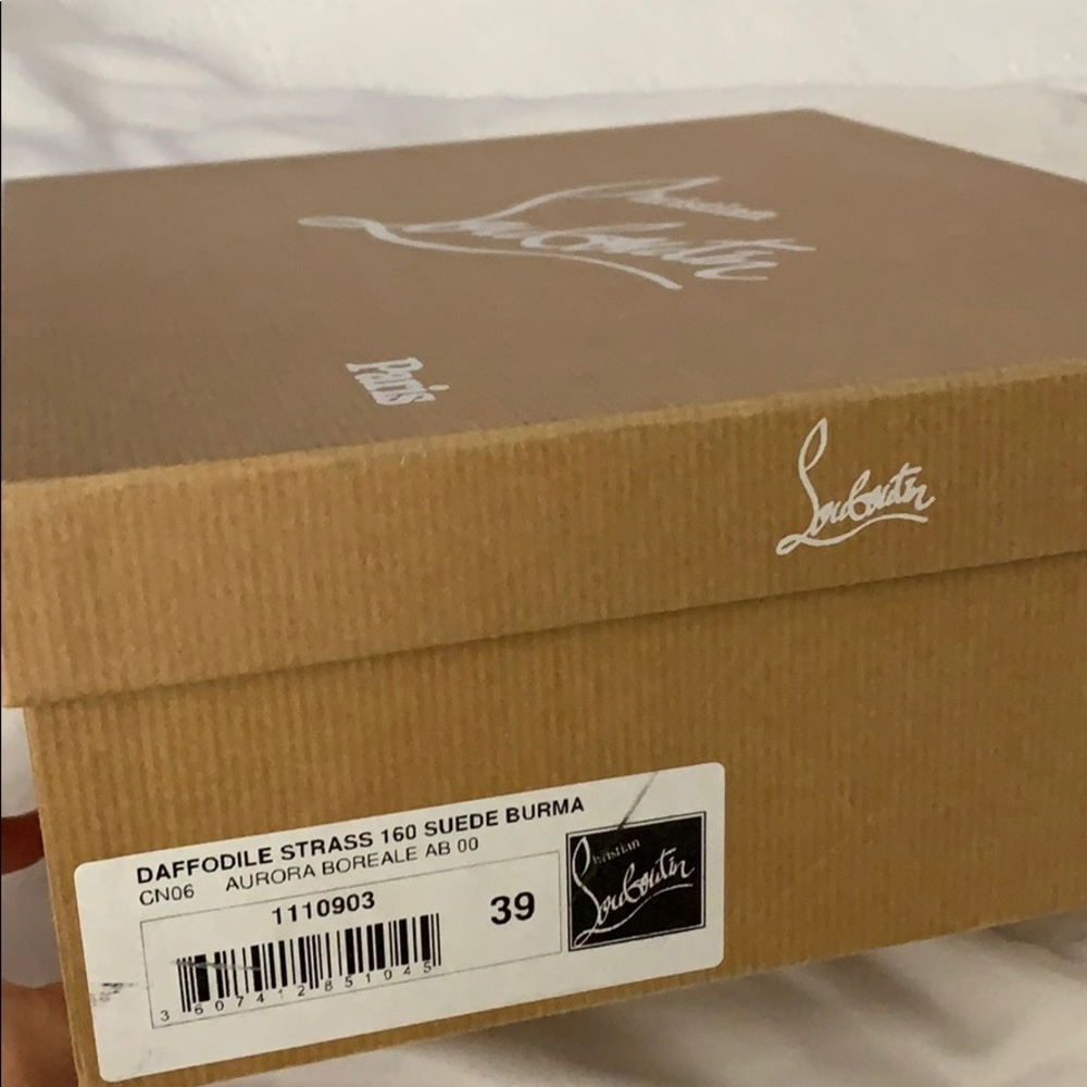 Christian Louboutin ๐ ๐ - Picture 10 of 10